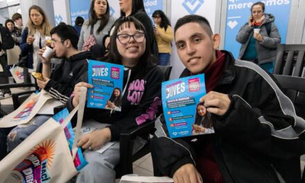 Lanús Gobierno cuenta con la tarjeta ¡Descuentos Juves! para que las y los adolescentes obtengan importantes beneficios