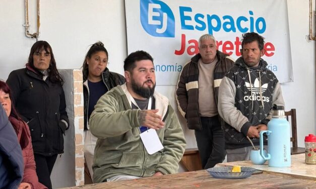 En un encuentro político en Florencio Varela, el Político Social y Productivo Pedro Coria banca a "Fuerza Patria" para neutralizar a Milei