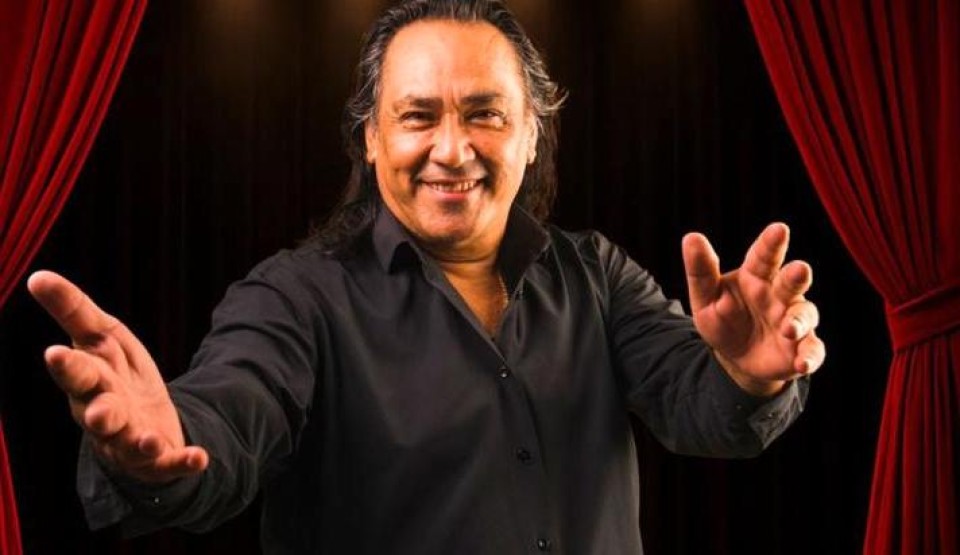 El,mejor folclore de fiesta: Enamorado de Quilmes, el riojano Sergio Galleguillo se presenta en el Teatro Cervantes