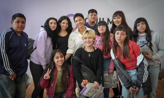 Mayra: "La confrontación de ideas de los jóvenes desde el respeto, es la base para la construcción de un país mejor"