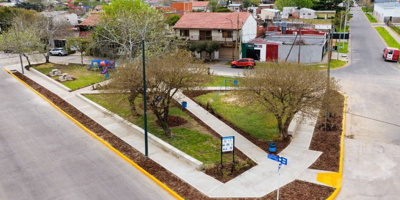Lanús Gobierno inauguró una nueva plaza en Donato Álvarez y Pirovano, Monte Chingolo