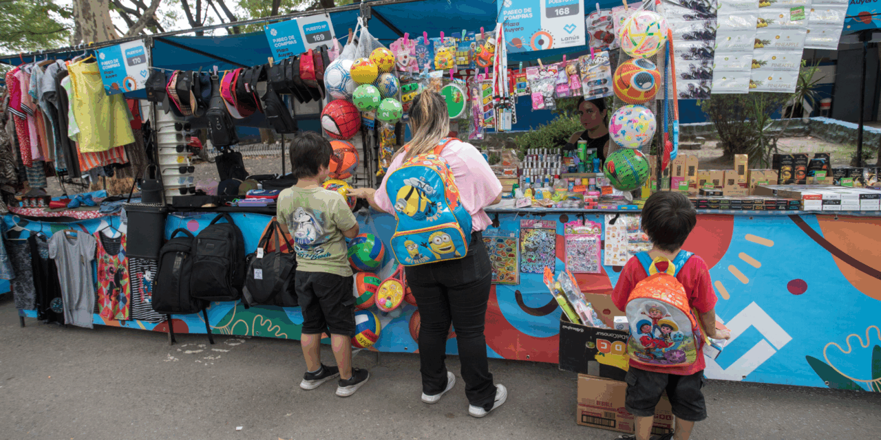 Lanús Gobierno confirmó nuevos días y horarios del Paseo de Compras 25 de Mayo
