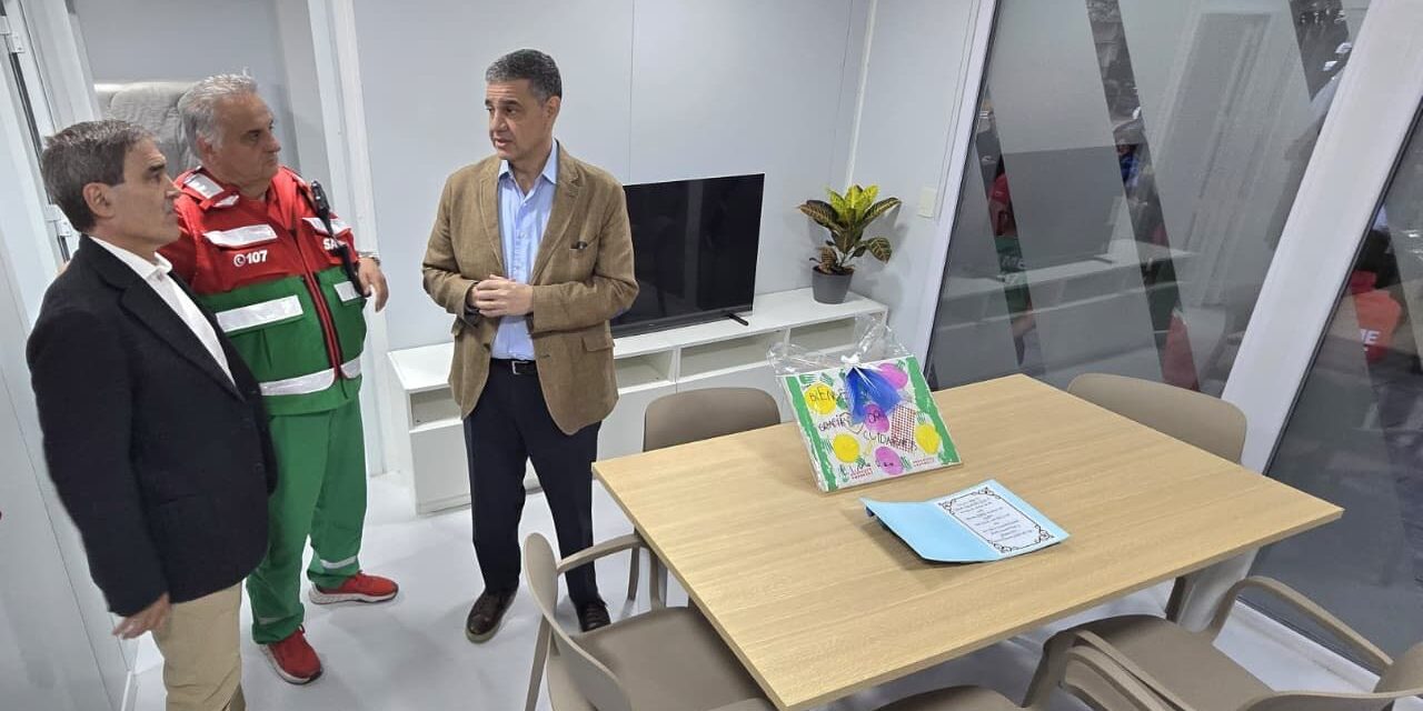 El SAME abrió una base operativa en Once y sumó un centro de comando móvil con tecnología inteligente para derivar pacientes