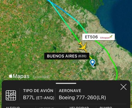 (VIDEOS) Emergencia aérea: Un avión sobrevoló el Conurbano a baja altura y llamó la atención de todos los vecinos