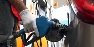 Los combustibles no frenan su escalada e impulsan el costo logístico