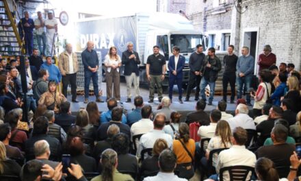 Ferraresi y Kicillof encabezaron actos en Avellaneda