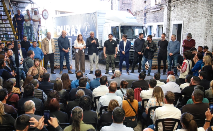 Ferraresi y Kicillof encabezaron actos en Avellaneda