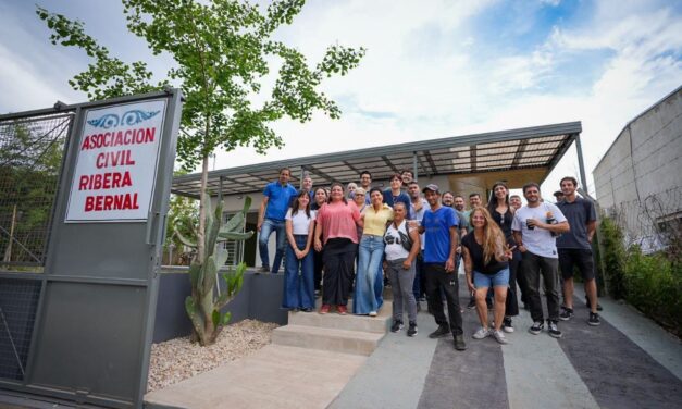 Mayra Mendoza: "La crisis golpea fuerte, pero también florecen la organización y la esperanza"