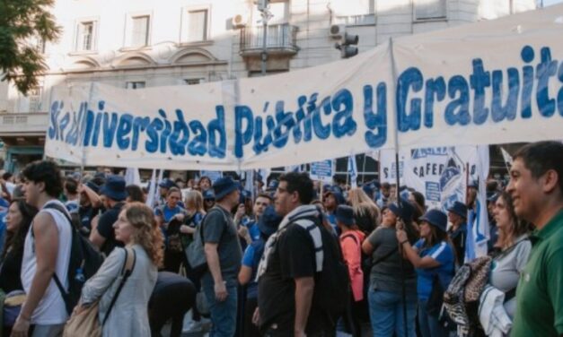 Van a la Justicia para exigir cumplimiento de la ley de financiamiento universitario