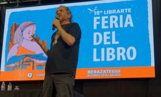 Darío Sztajnszrajber se presentó en LibrArte