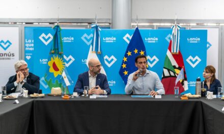 Julián Alvarez recibió a representantes de la Unión Europea