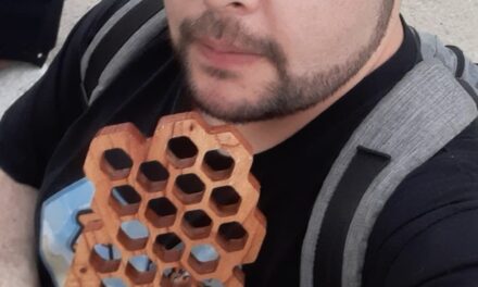 Vecino de Berazategui ganó el premio al Mejor Juego de Mesa Argentino