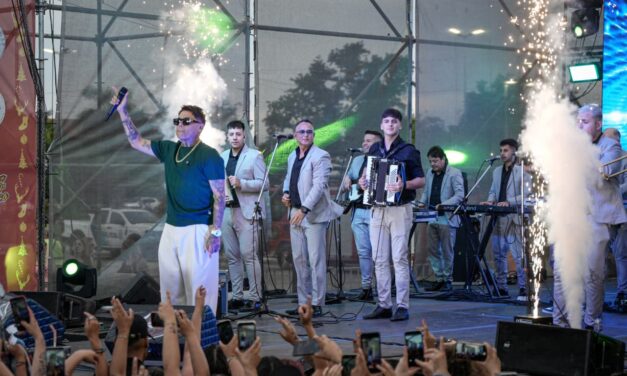 Una multitud disfrutó la “Copa Argentina del Pan Dulce” en Avellaneda