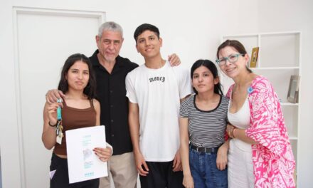 Ferraresi y Batakis entregaron viviendas en Villa Tranquila