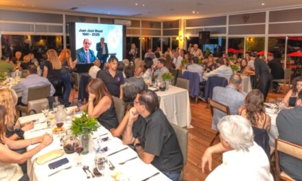 Emotivo recuerdo de los industriales berazateguenses a Juan José Mussi