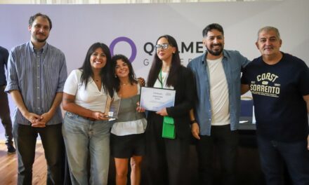 El Municipio de Quilmes entregó certificados de habilitación y distinciones a vecinos y comerciantes