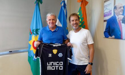 Para conocer las actividades y proyectos, Balor se reunió con el presidente del Club Nápoli Argentino