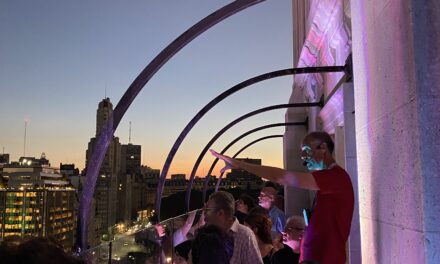 CABA: La Torre Monumental abre su mirador para visitarlo bajo la luz de la luna