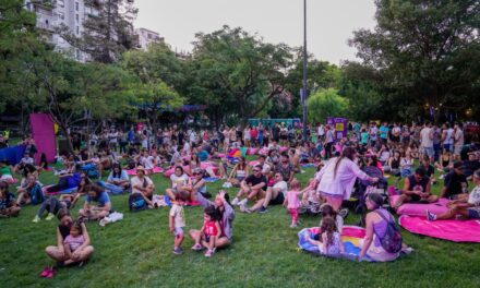 Con salidas al aire libre, mucha música y propuestas para toda la familia, el verano se disfruta en la Ciudad más linda del mundo