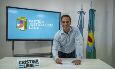 Julián Alvarez renueva al frente del PJ Lanús