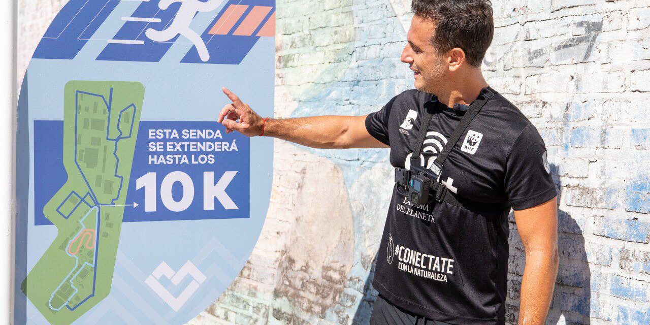 Julián Alvarez recorrió la segunda etapa de obra de la nueva senda histórica del Parque Central Las Colonias