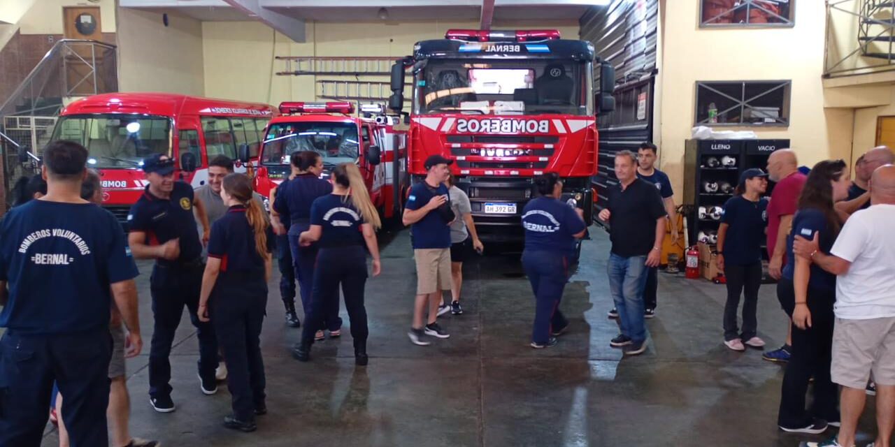 Bomberos Voluntarios de Bernal regresaron tras su misión de apoyo en Chubut