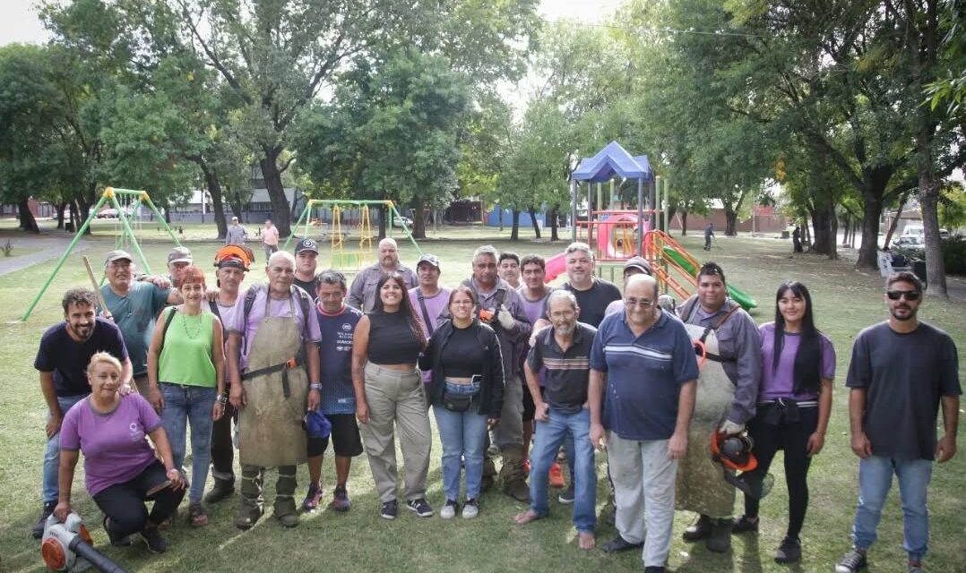 Mieri: " Mayra tiene el compromiso, planteado a partir del Plan Bianual, de llegar a 2027 con el 100% de las plazas renovadas"