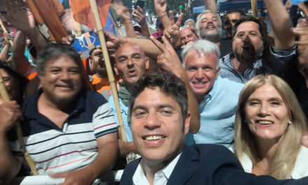 Carlos Balor acompañó a Axel Kicillof en la apertura de sesiones 2026