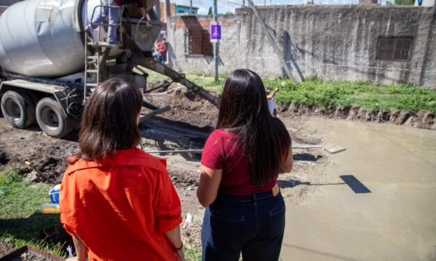 Avanzan las obras de pavimentación de 20 cuadras en Quilmes Oeste