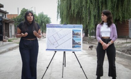 Avanzan los trabajos de 19 cuadras de asfalto en el Barrio Montreverde