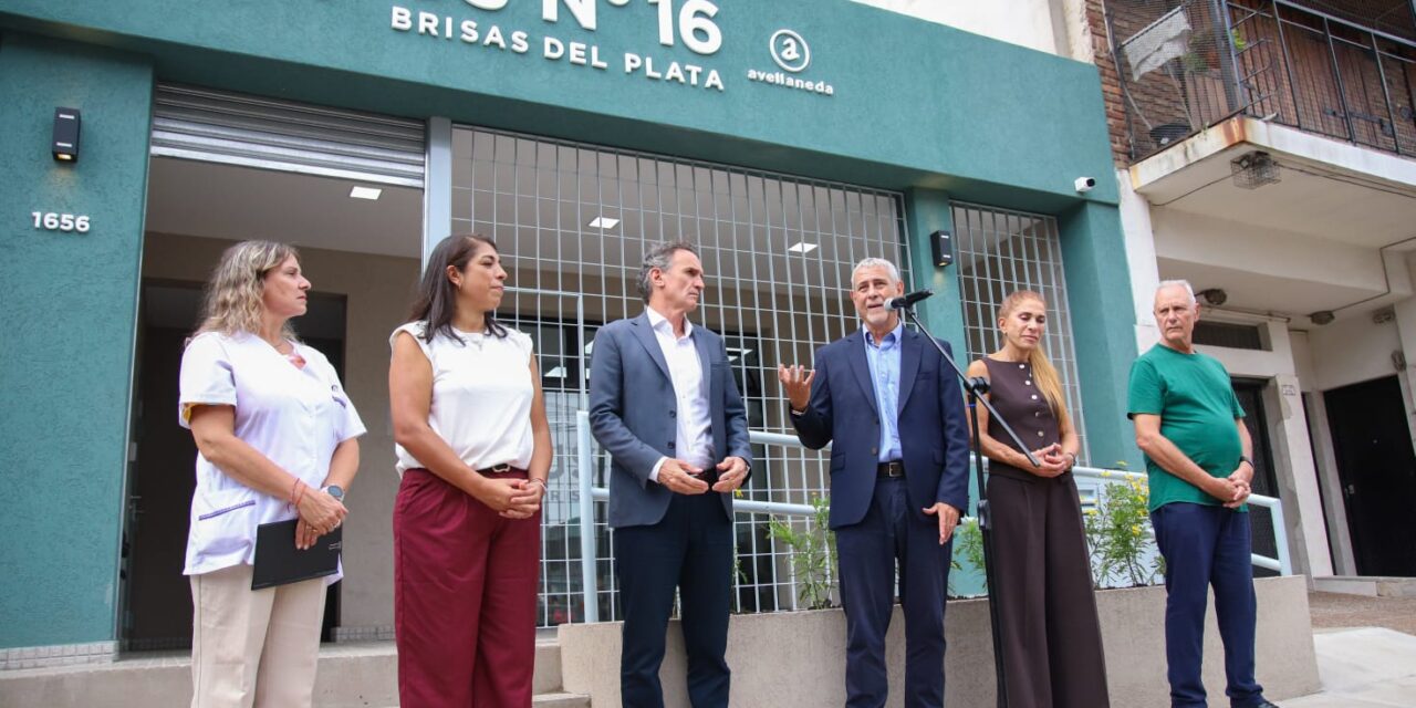 Ferraresi y Katopodis inauguraron el Centro de Atención Primaria de la Salud N° 16 de Dock Sud