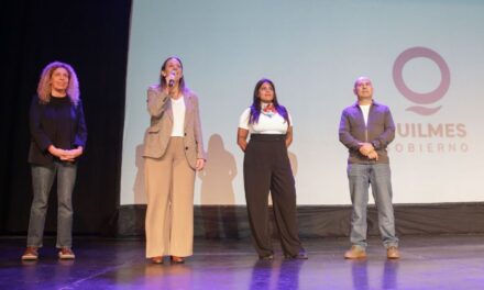 La Comuna presentó el Proyecto Educativo Distrital "Quilmes 360" en el marco de su 360 Aniversario