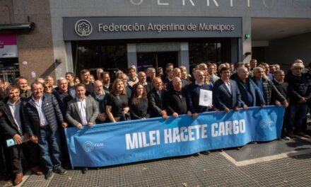 El Intendente de Berazategui y otros Jefes Comunales reclamaron a Nación fondos destinados a programas alimentarios
