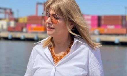 Avellaneda: El Puerto de la Ciudad saludó a la Ciudad por su Aniversario