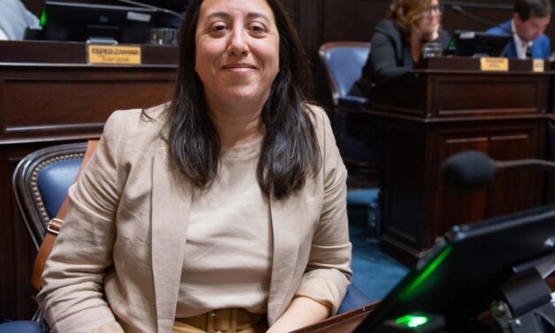 La quilmeña Maru Sotolano presidirá la Comisión Niñez, Adolescencia y Familia