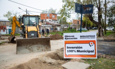 Trabajos de saneamiento y pavimentación en el barrio Jacarandá de Berazategui