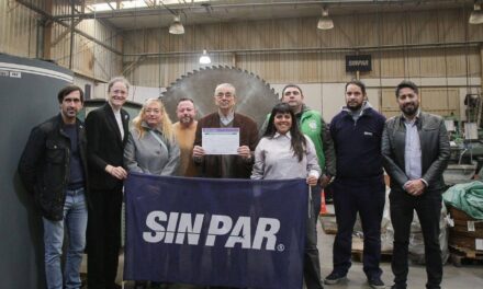 El Municipio de Quilmes entregó el certificado de aptitud ambiental a la pyme Sin Par SA