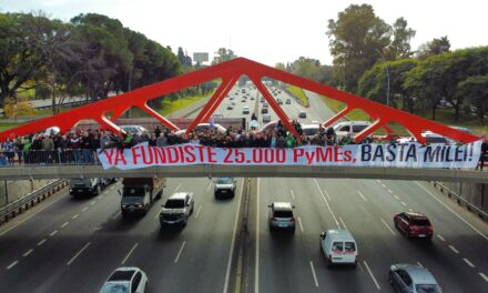 Katopodis: "Milei solo trabaja para los ricos y destruye a la industria nacional. No lo vamos a permitir"