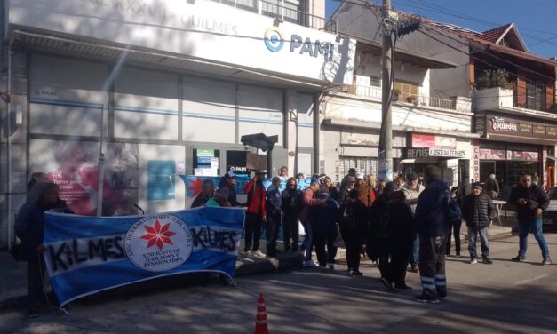 Otro fuerte reclamo de jubilados en PAMI Quilmes, que sigue sin dar respuestas