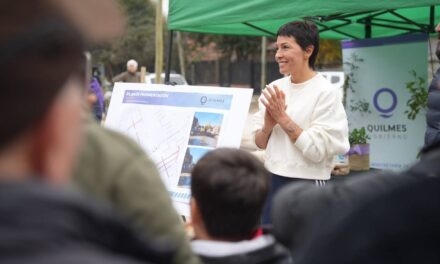 Mayra Mendoza denuncia “abandono” del Gobierno nacional y pide financiamiento para obras provinciales