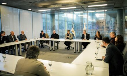 La Ciudad desregula los puestos de diarios: más servicios y recuperación de la actividad comercial