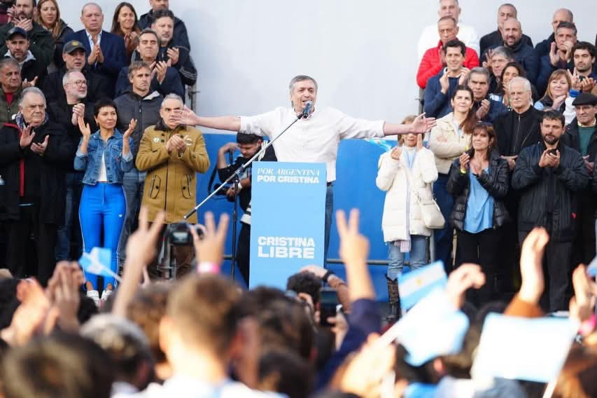 Máximo Kirchner en parque Lezama: “Queremos tenerla a Cristina de candidata y no a candidatos por default"