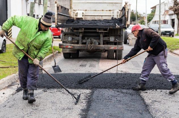 Avanzan las obras del plan de pavimentación 2026 – 2027 en Lanús