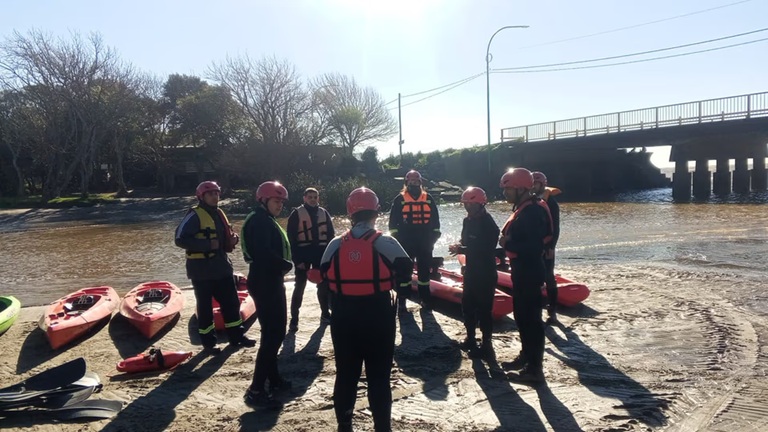 Apareció en aguas uruguayas el cuerpo de uno de los pescadores desaparecidos en Hudson