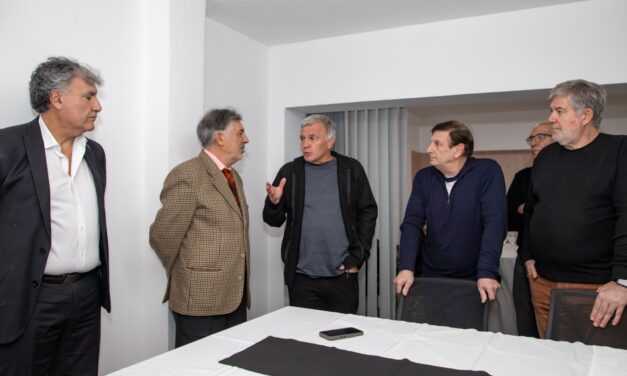 Visita protocolar de Carlos Balor a la Cámara Regional de Comercio e Industria de Berazategui