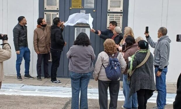 Homenaje a trabajadores de prensa fallecidos