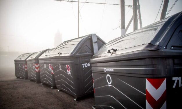 El Municipio de Quilmes instaló los primeros 12 contenedores en Solano, y presentó un nuevo camión recolector