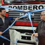 Lanús Gobierno entregó un nuevo hidroelevador a los Bomberos de Lanús