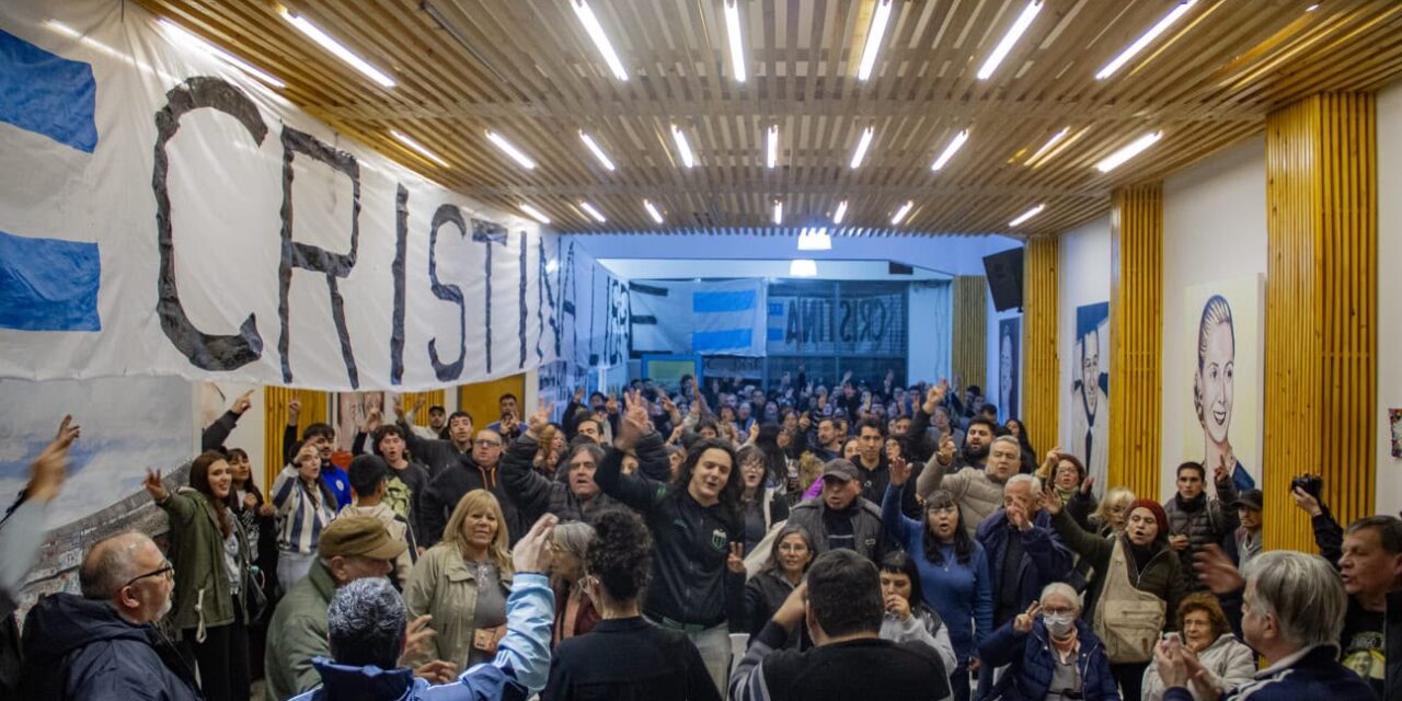Tignanelli: "El problema no fue si Cristina lo eligió a Alberto; el problema fue que Alberto hizo lo que se le cantó y se alejó de Cristina"