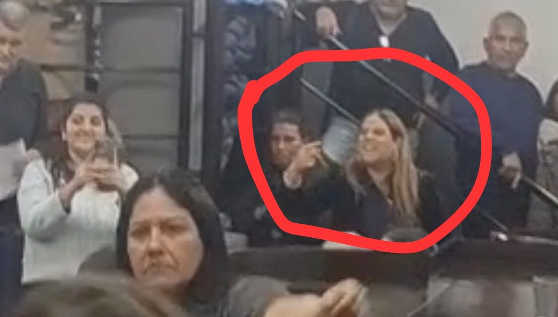 Papelón: En medio de la crisis general, la concejal libertaría Albasetti preocupada por los seguidores de Instagram